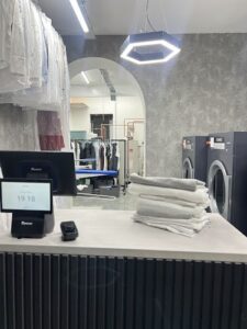 Kings & Queens Dry Cleaning and Laundrette