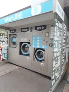 LAUNDERETTE REVOLUTION